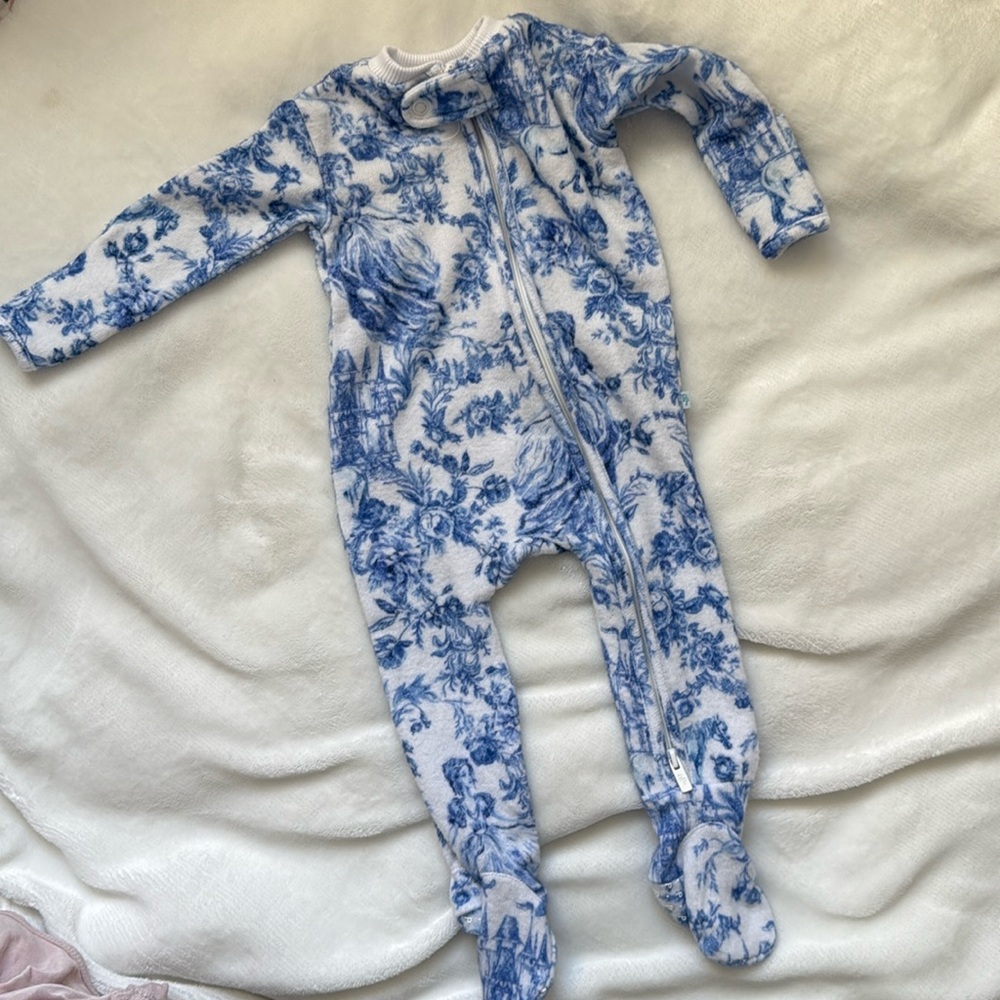 Posh peanut Briar sleeper in their pacci fabric
